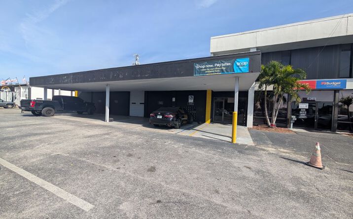 Pictures of Retail, Industrial, Special Purpose property located at 6363 E Colonial Dr, Orlando, FL 32807 for lease - image #1