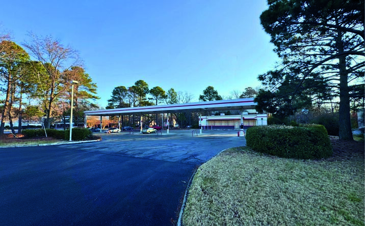 Pictures of Retail property located at 1724 George Washington Memorial Hwy, Yorktown, VA 23693 for lease - image #1
