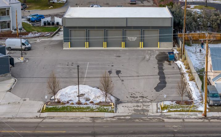 Pictures of Office property located at 115 W Wyoming Street, KALISPELL, MT 59901 for lease - image #1