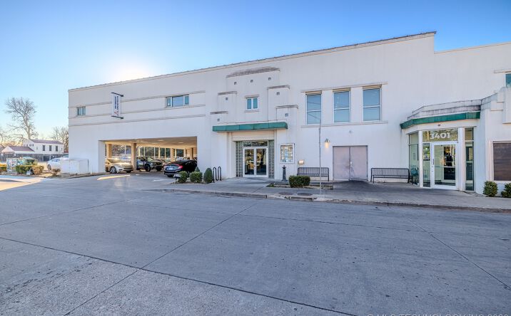 Pictures of Office, Retail property located at 3401 S Peoria Avenue 300, Tulsa, OK 74105 for lease - image #1
