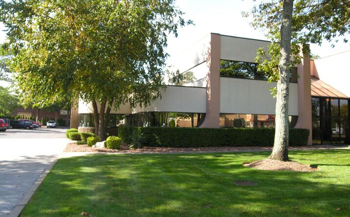 Pictures of Office property located at 22 Southern Boulevard 111, Smithtown, NY 11767 for lease - image #1