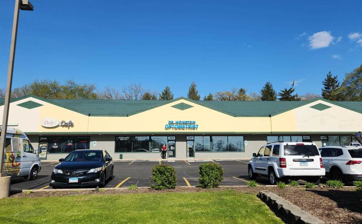 Pictures of Retail property located at 210 Penny Avenue E-F, East Dundee, IL 60118 for lease - image #1