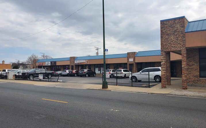 Pictures of Office, Special Purpose, Retail property located at 3351 N Harlem Avenue, Chicago, IL 60634 for lease - image #1