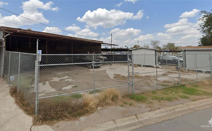 Pictures of Industrial property located at 2201 N. Houston St, Ste C, McAllen, TX 78501 for lease - image #1