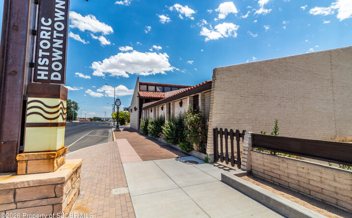 Pictures of Office property located at 333 E MAIN Street 180, Farmington, NM 87401 for lease - image #1