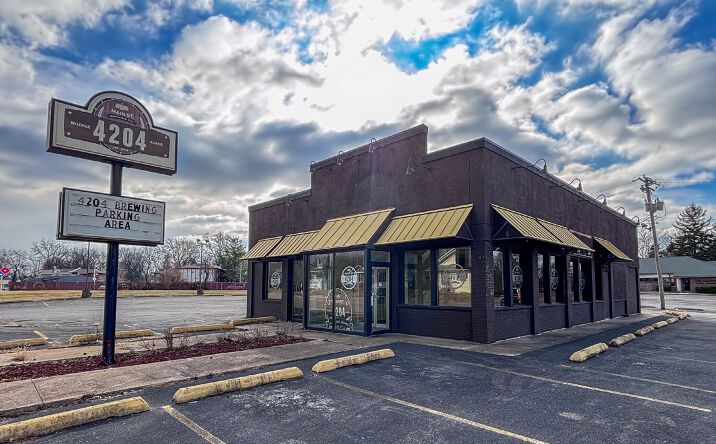 Pictures of Retail, Restaurant property located at 4130 W Main St, Belleville, IL 62226 for lease - image #1