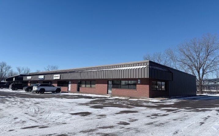 Pictures of Office, Retail property located at 5140 S Sprinkle Rd, Portage, MI 49002 for lease - image #1