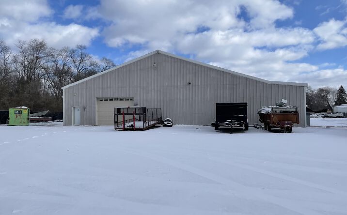 Pictures of Industrial property located at 195 E Hamburg St, Pinckney, MI 48169 for lease - image #1