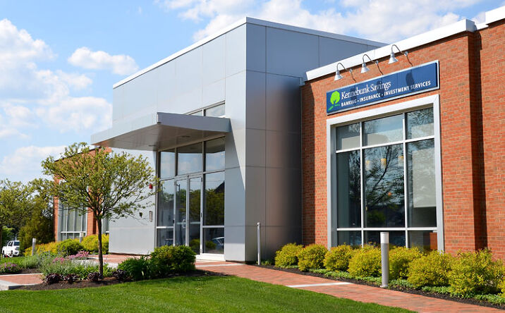 Pictures of Office property located at 111 Maplewood Ave, Portsmouth, NH 03801 for lease - image #1