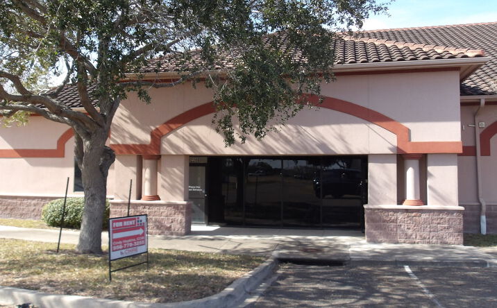 Pictures of Office property located at 2208 Camelot Plaza Cir, Harlingen, TX 78550 for lease - image #1