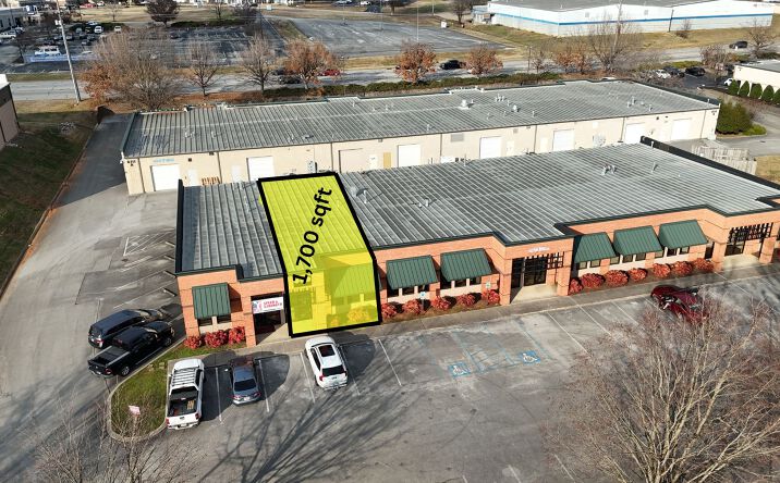 Pictures of Office property located at 6111 Heritage Park Dr, Chattanooga, TN 37416 for lease - image #1