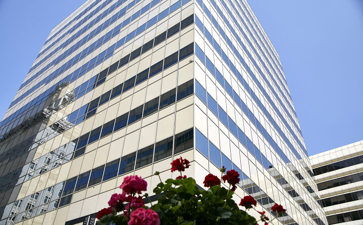 Pictures of Office property located at 475 14th St, Oakland, CA 94612 for lease - image #1