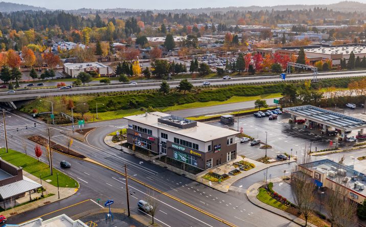 Pictures of Retail, Office, Special Purpose property located at 11350 SW Canyon Rd, Beaverton, OR 97005 for lease - image #1