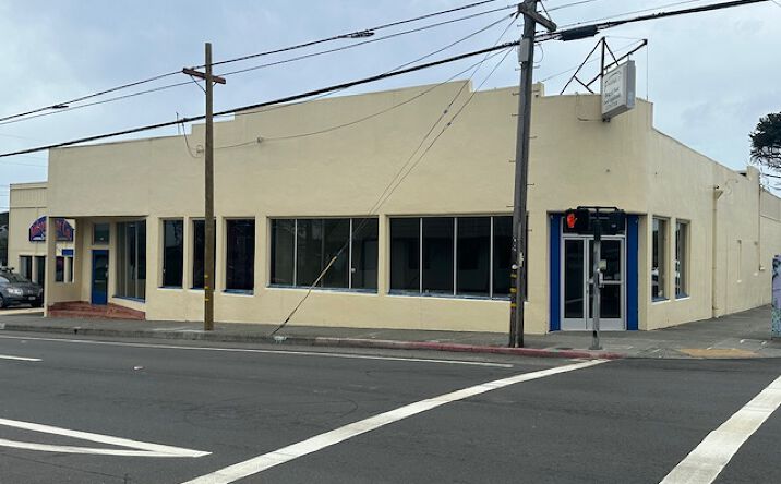 Pictures of Retail property located at 400 W Harris St, Eureka, CA 95503 for lease - image #1