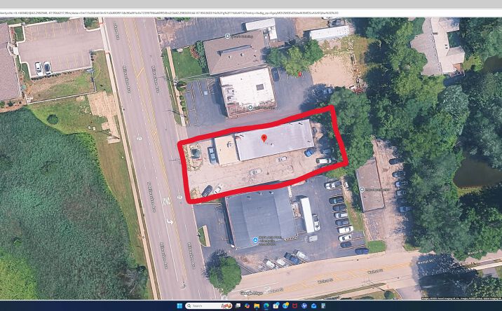 Pictures of Industrial property located at 1406 N Milwaukee Ave, Libertyville, IL 60048 for lease - image #1