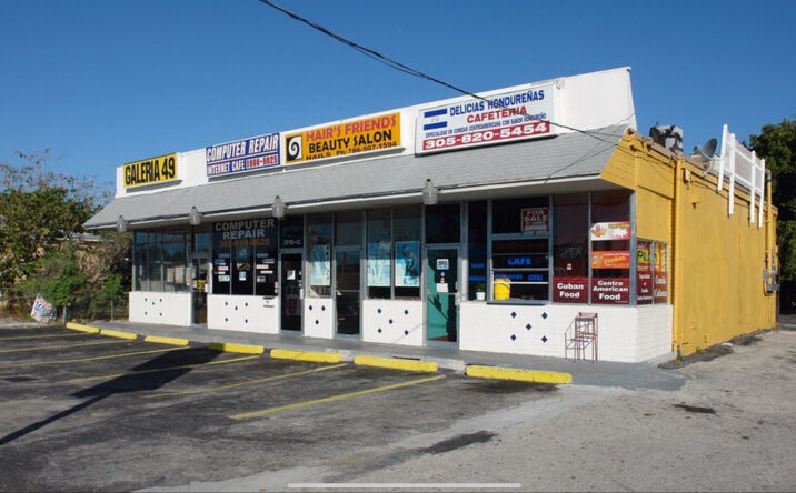 Pictures of Retail property located at 315 E 49th St, Hialeah, FL 33013 for lease - image #1