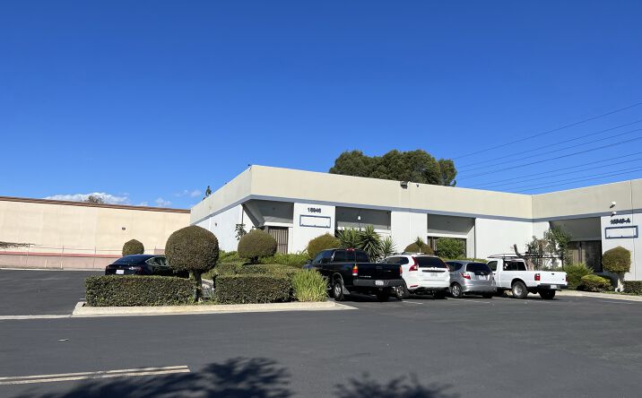 Pictures of Office, Industrial property located at 15946 Downey Ave, Paramount, CA 90723 for lease - image #1