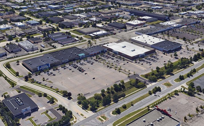 Pictures of Retail property located at 500 John R Rd, Troy, MI 48083 for lease - image #1