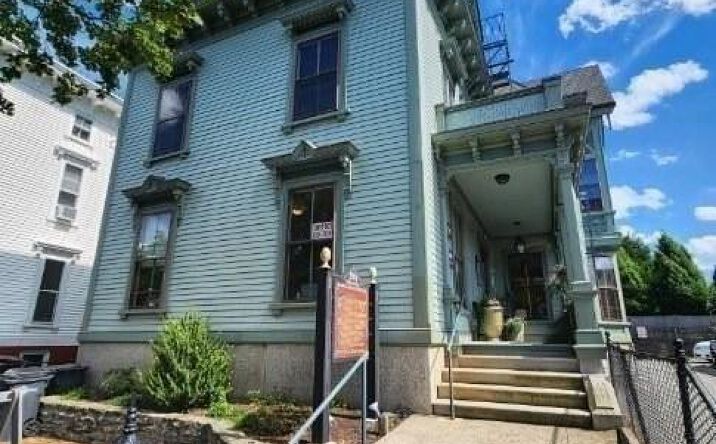 Pictures of Office, Retail, Industrial property located at 390 Broadway UNIT lower, Providence, RI 02909 for lease - image #1