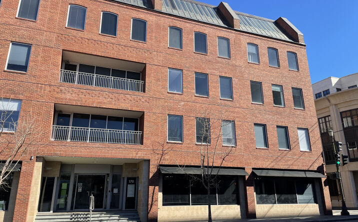 Pictures of Office property located at 170 Meeting Street # 400, Charleston, SC 29401 for lease - image #1