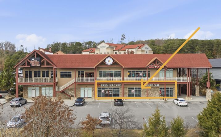 Pictures of Office property located at 3609 Outdoor Sportsman Pl, Sevierville, TN 37764 for lease - image #1