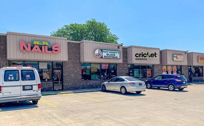 Pictures of Retail property located at 3387 Fort Street, Wyandotte, MI 48192 for lease - image #1