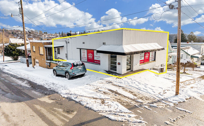 Pictures of Office property located at 1300 Virginia Ave, Fairmont, WV 26554 for lease - image #1