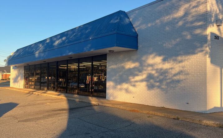 Pictures of Retail property located at 2501 N Slappey Blvd, Albany, GA 31701 for lease - image #1