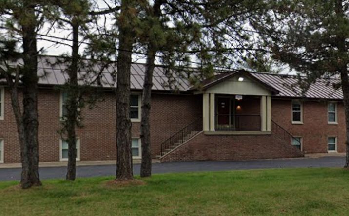 Pictures of Office property located at 1501 Durrett Ln, Louisville, KY 40213 for lease - image #1