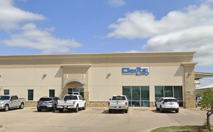 Pictures of Industrial property located at 509 Westland Dr, Edmond, OK 73013 for lease - image #1