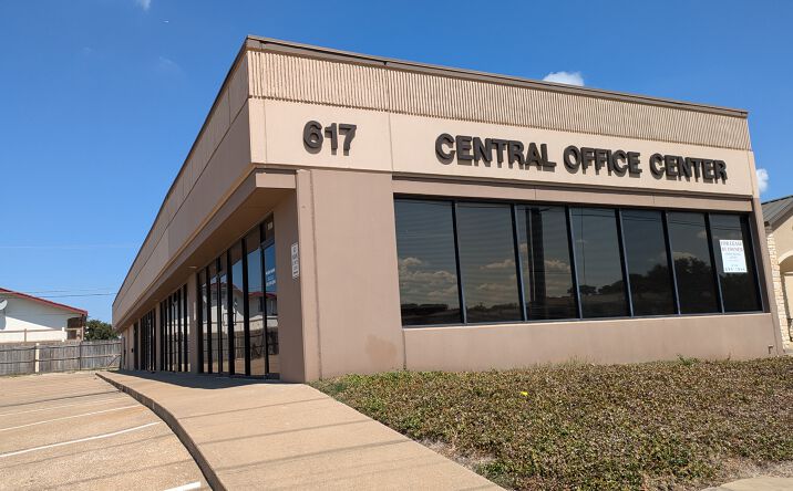Pictures of Office, Retail property located at 617 18th St, Plano, TX 75074 for lease - image #1