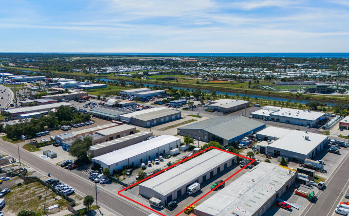 Pictures of Industrial property located at 306 Warfield Ave, Venice, FL 34285 for lease - image #1