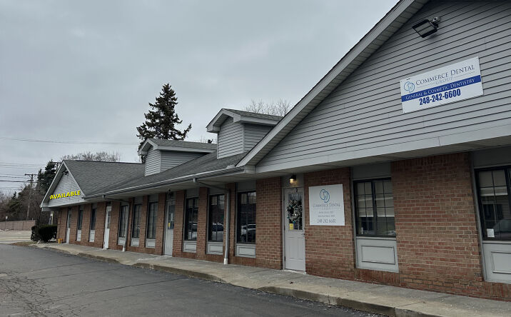 Pictures of Retail, Office property located at 8091 Commerce Road, Commerce Township, MI 48382 for lease - image #1