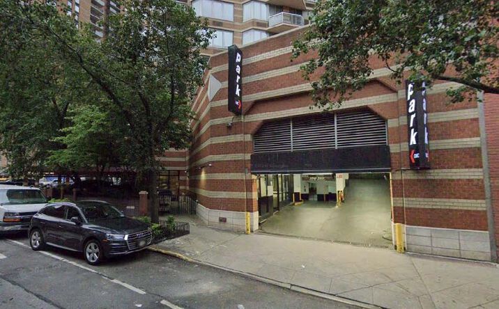 Pictures of Retail property located at 500 W 43rd St, New York, NY 10036 for lease - image #1