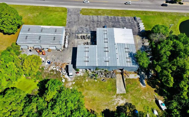 Pictures of Industrial property located at 2398 63rd Ave E, Bradenton, FL 34203 for lease - image #1