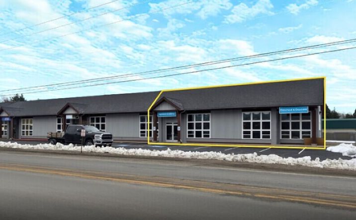Pictures of Retail property located at 30736 ID-200, Ponderay, ID 83852 for lease - image #1