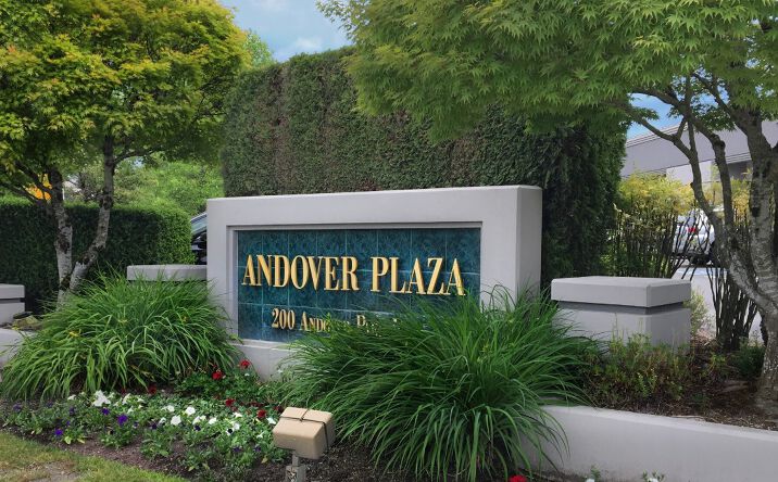 Pictures of Retail, Office property located at 200 Andover Park E, Tukwila, WA 98188 for lease - image #1