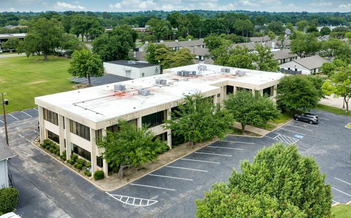 Pictures of Office property located at 515 WSW Loop 323, Tyler, TX 75701 for lease - image #1