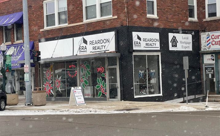 Pictures of Retail property located at 101 N Main St, Brooklyn, MI 49230 for lease - image #1