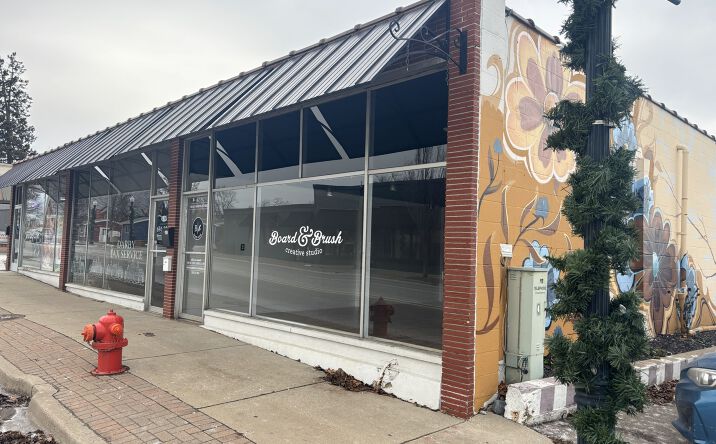 Pictures of Retail, Office property located at 108-112 S Grand Blanc Rd, Grand Blanc, MI 48439 for lease - image #1
