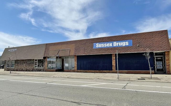 Pictures of Retail property located at 22825, 22831 & 22835 Van Dyke Ave, Warren, MI 48089 for lease - image #1
