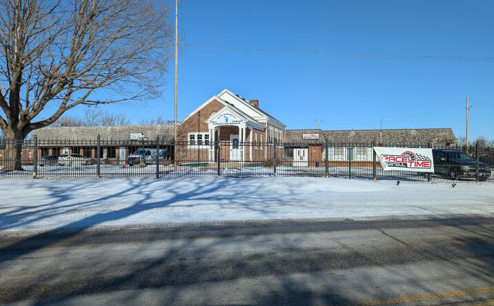 Pictures of Office, Special Purpose property located at 27764 Old Volo Village Road, Lakemoor, IL 60051 for lease - image #1