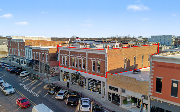 Pictures of Retail property located at 116b W Walnut St, Rogers, AR 72756 for lease - image #1