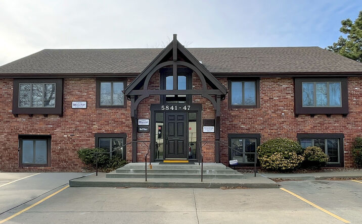 Pictures of Office property located at 5841 SW 29th St, Topeka, KS 66614 for lease - image #1