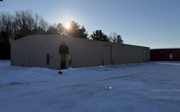 Pictures of Industrial property located at 1150 Mitchell Jellison Dr, Elkhart, IN 46516 for lease - image #1
