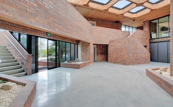 Pictures of Office property located at 6 Upper Newport Plaza Dr, Newport Beach, CA 92660 for lease - image #1