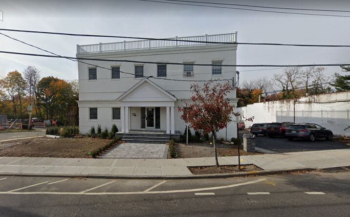 Pictures of Office property located at 1157 Willis Ave, Albertson, NY 11507 for lease - image #1