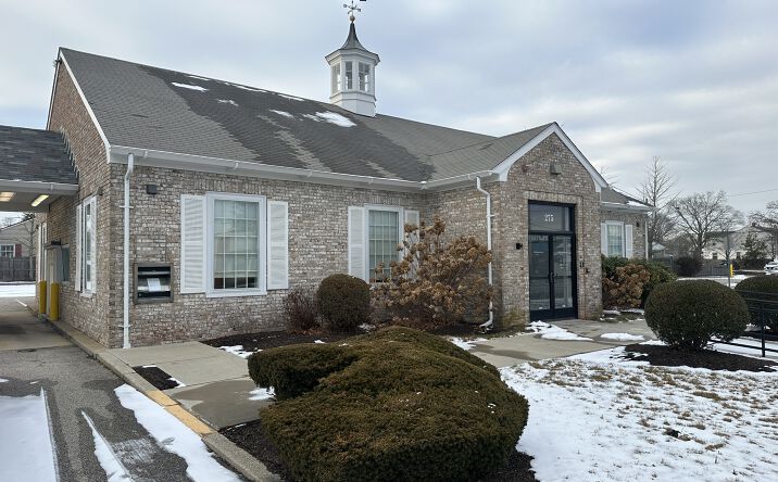 Pictures of Retail property located at 275 Newport Ave, East Providence, RI 02916 for lease - image #1