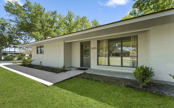 Pictures of Office property located at 3455 Brentwood Dr, Baton Rouge, LA 70809 for lease - image #1