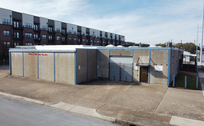 Pictures of Industrial property located at 400 Lipscomb St, Fort Worth, TX 76104 for lease - image #1